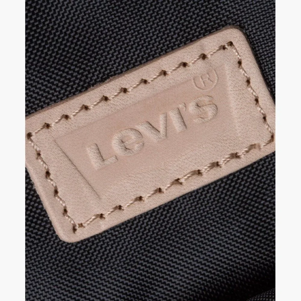 New Levi's iPad Tablet Case Fits Most Tablets 8.25”x9.5”